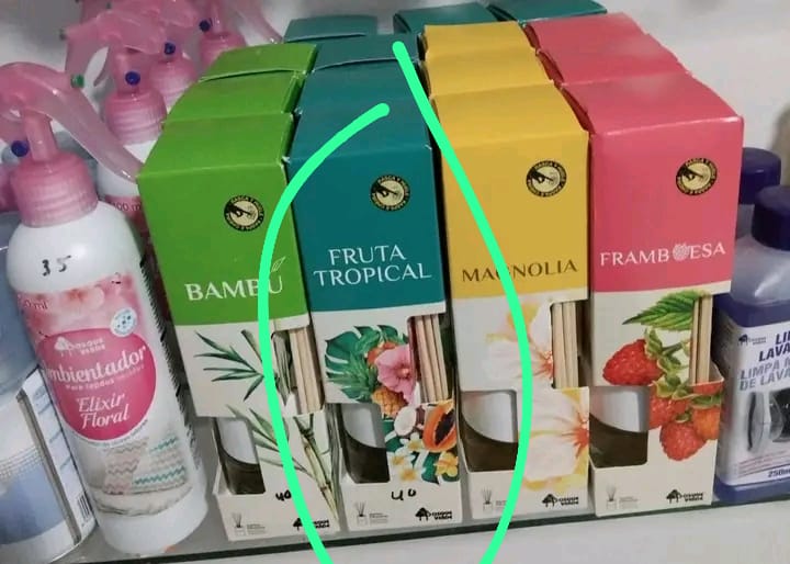 معطر أزرق