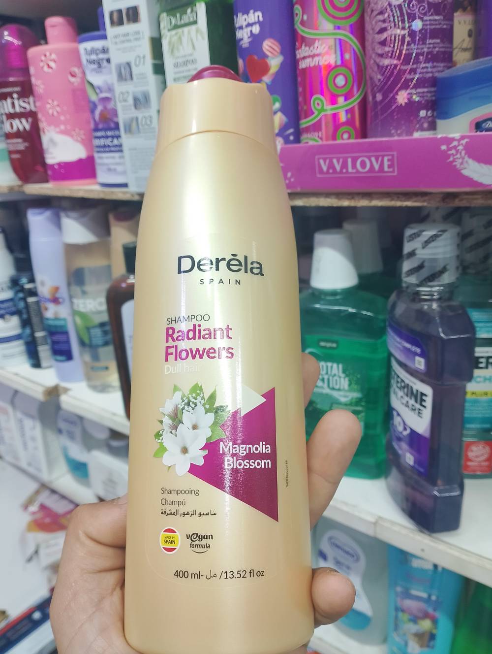 Shampoo derela radiant flowers